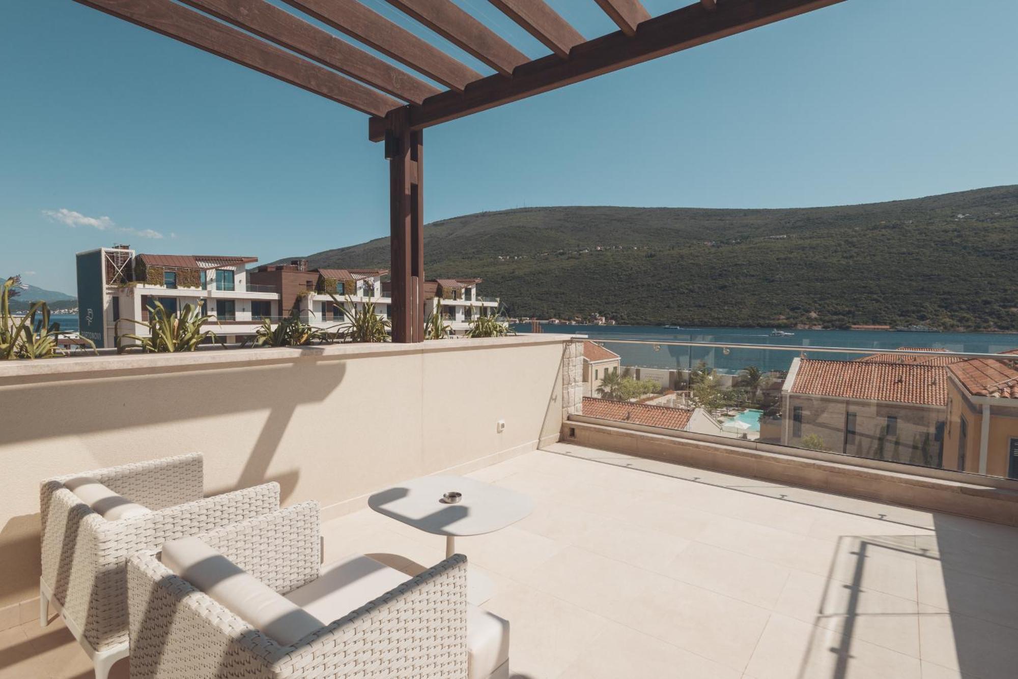 Portonovi Resort Herceg Novi Pokoj fotografie